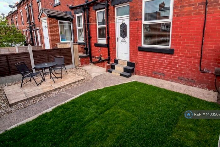 3 Bedroom Terraced House To Rent In Swallow Avenue, Leeds, LS12