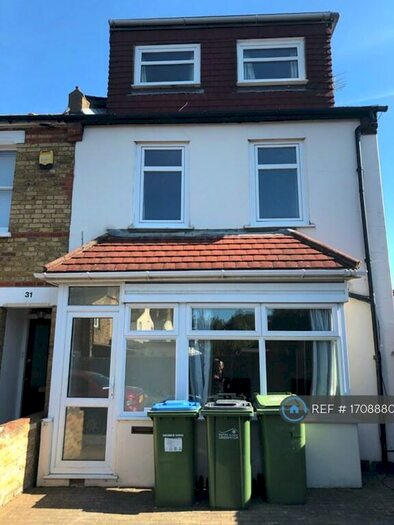 4 Bedroom End Of Terrace House To Rent In Gaitskell Road, London, SE9