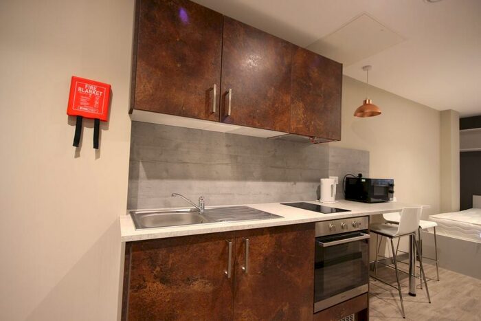 1 Bedroom House To Rent In Monument House, North Street East, NE1