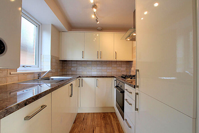 2 Bedroom Apartment To Rent In Enterprise Court, Reading Road, Pangbourne, Berkshire, RG8