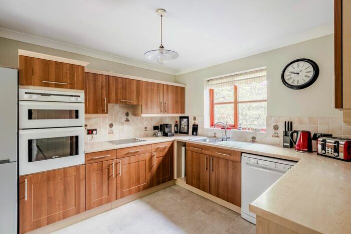4 Bedroom Detached House For Sale In Albion Drive, Stalham, NR12