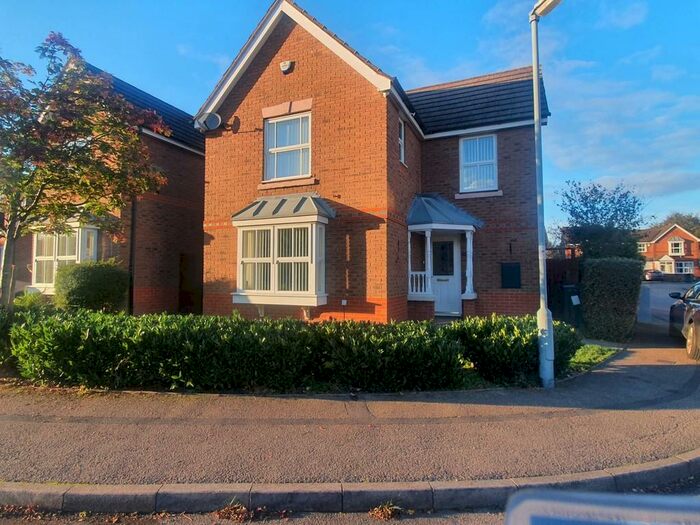 3 Bedroom Detached House To Rent In Rowan Close, Walmley, Sutton Coldfield, B76