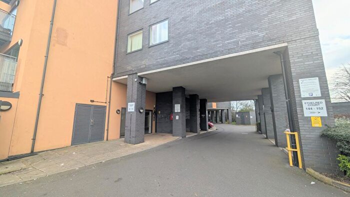 1 Bedroom Apartment To Rent In The Mall, Harrow, HA3