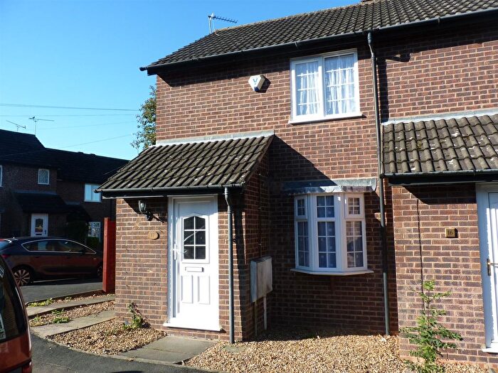 2 Bedroom Property To Rent In Edward Close, Leicester, LE2