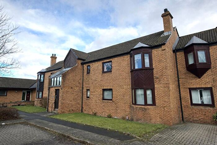 2 Bedroom Flat To Rent In Castings Drive, Falkirk, FK2