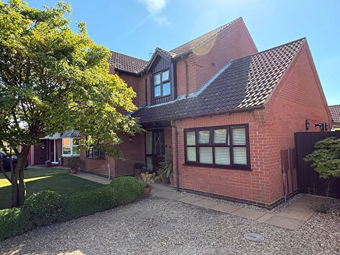 3 Bedroom Detached House For Sale In Claudette Avenue, Spalding, PE11