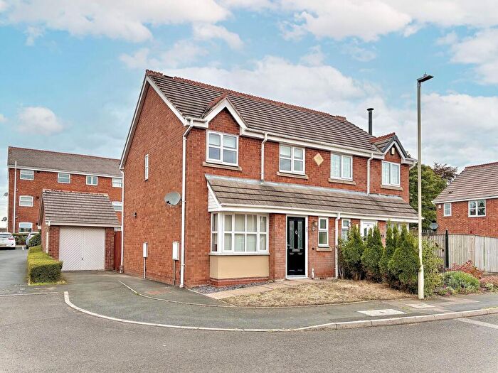 3 Bedroom Semi Detached House For Sale In Stonepine Place, Upper Gornal, DY3