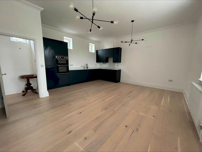 2 Bedroom Property To Rent In Greenhill, Weymouth, DT4