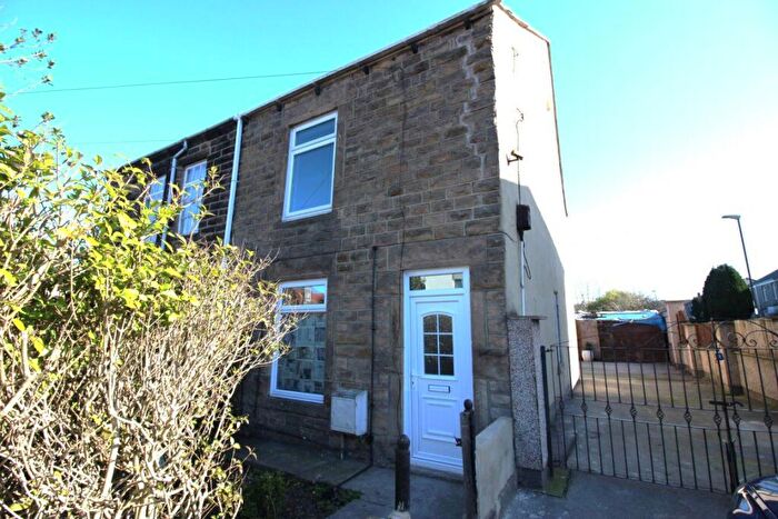 3 Bedroom Semi-Detached House To Rent In Shaftoe Terrace, NE37