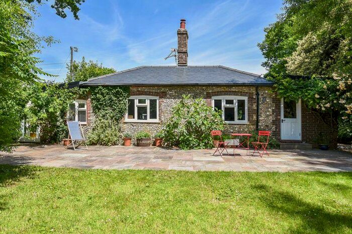 3 Bedroom Detached House For Sale In Monkwood, Nr Alresford / Petersfield, Hampshire, SO24