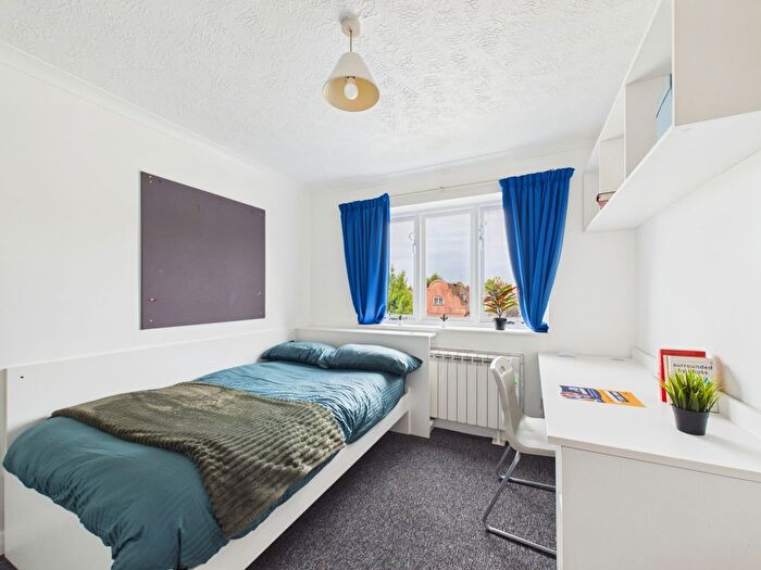 1 Bedroom Flat To Rent In Benson House, CT1