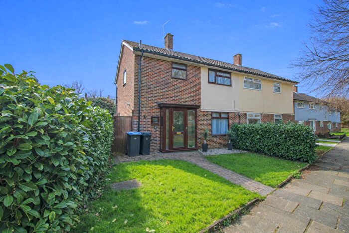 3 Bedroom Semi-Detached House For Sale In Broomfield, Harlow, CM20