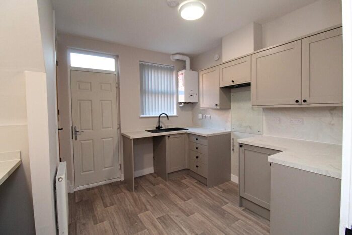 3 Bedroom Terraced House To Rent In Mundella Road, The Meadows, Nottingham, NG2