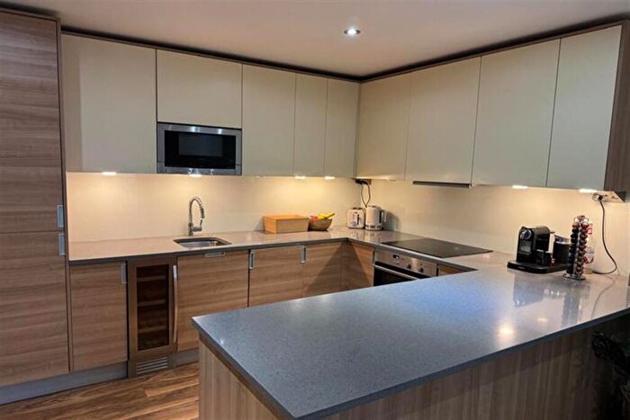 2 Bedroom Flat To Rent In Cavendish House, Boulevard Drive, Colindale, NW9