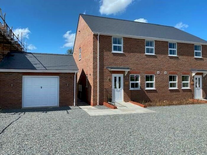 3 Bedroom Semi-Detached House For Sale In Ugg Mere Court Road, Ramsey, Huntingdon, PE26