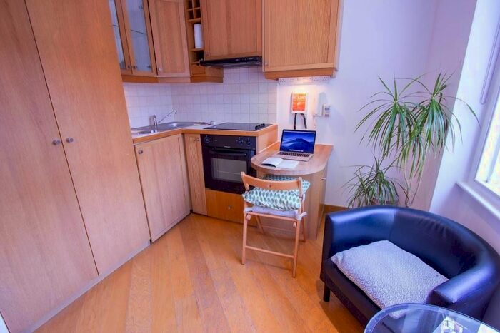 Studio To Rent In Cartwright Gardens, Bloomsbury, London, WC1H