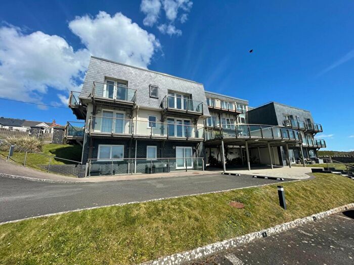 2 Bedroom Flat For Sale In Main Road, Ogmore-By-Sea, CF32