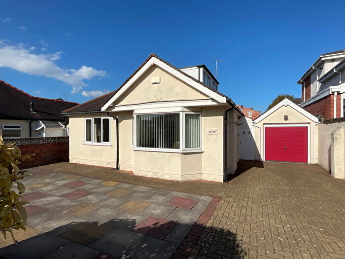 3 Bedroom Detached Bungalow For Sale In Bradley Street, Southport, PR9