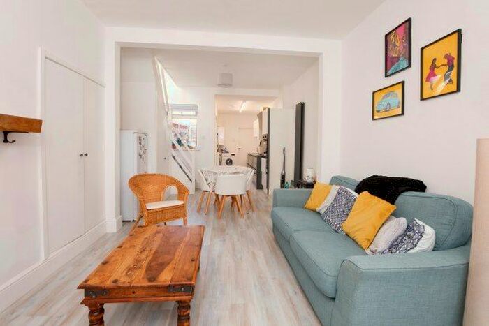 2 Bedroom Property To Rent In Stamford Street West, York, YO26