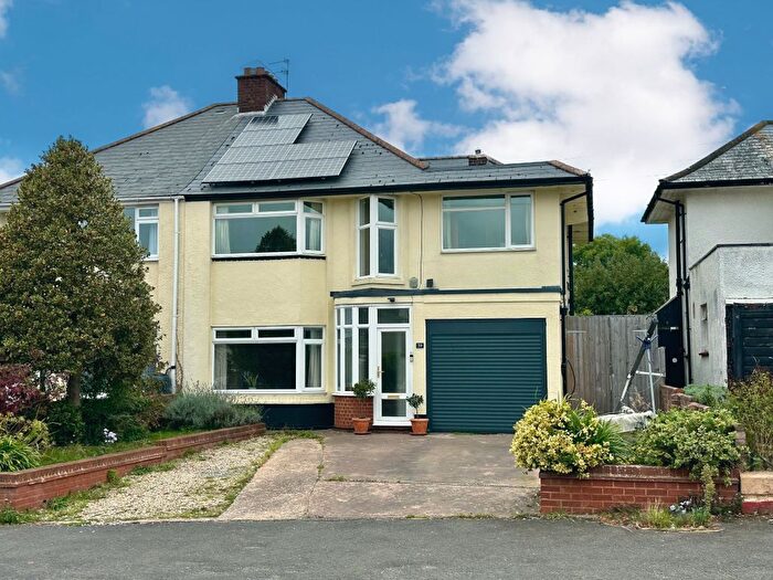 4 Bedroom Semi-detached House For Sale In Hulham Road, Exmouth, EX8
