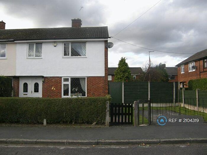 3 Bedroom Semi-Detached House To Rent In Trowbridge Drive, Manchester, M40