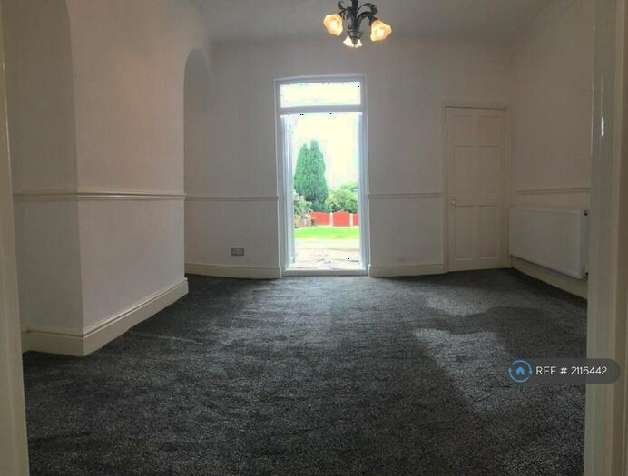 2 Bedroom Semi-Detached House To Rent In Warden Street, Manchester, M40