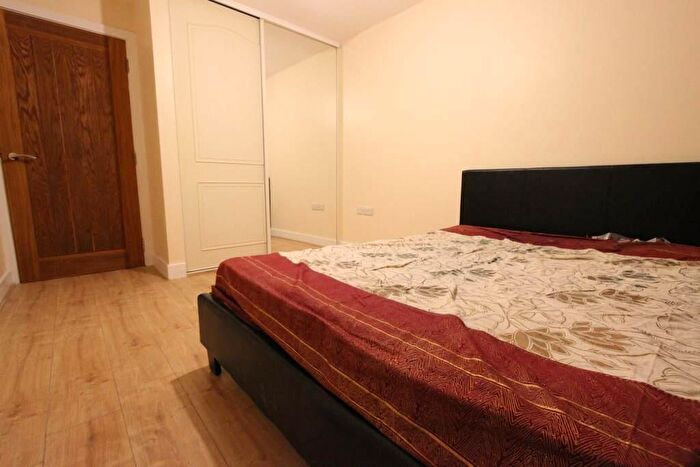 2 Bedroom Apartment To Rent In Westfield Lane, Harrow, HA3