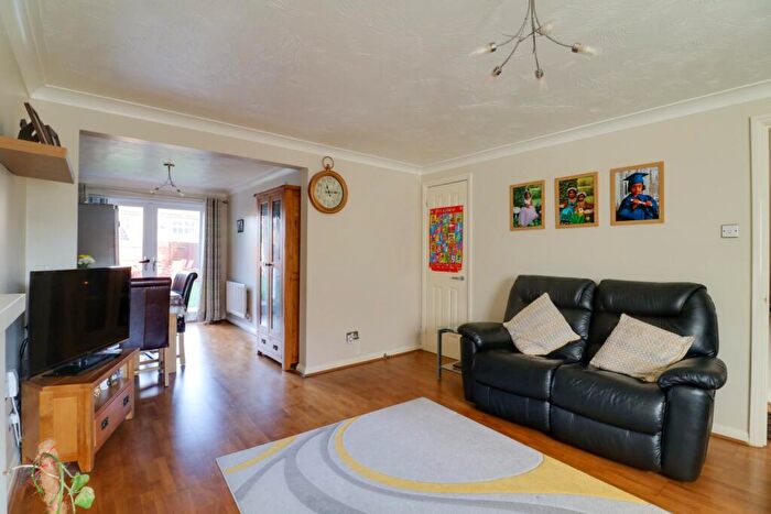 3 Bedroom Semi-Detached House For Sale In Blackdown Close, Stevenage, Hertfordshire, SG1