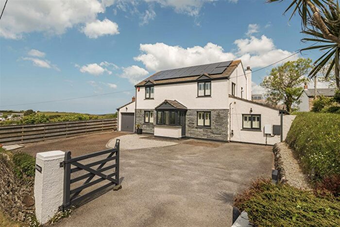 4 Bedroom Detached House For Sale In Chapel Hill, Porthtowan, Truro, TR4