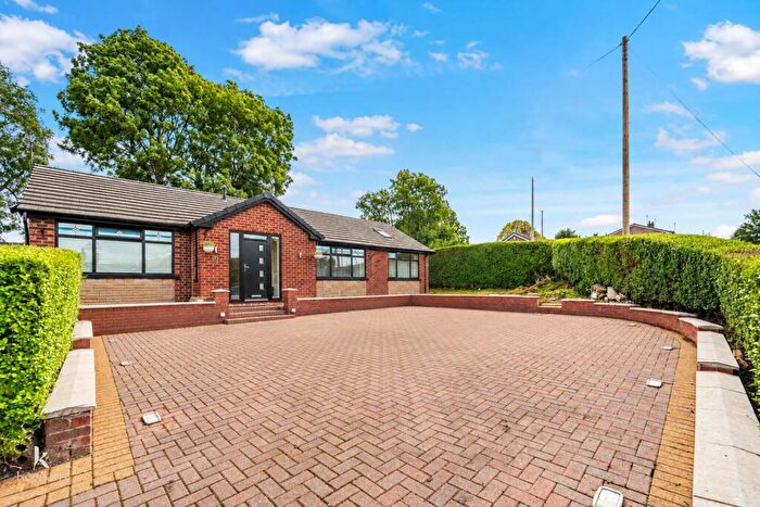 2 Bedroom Detached Bungalow For Sale In Parklands Way, Blackburn, BB2