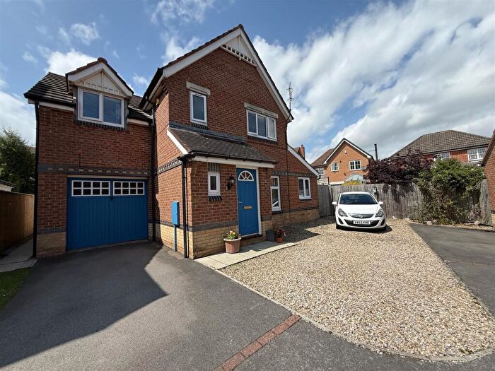 3 Bedroom Detached House For Sale In Polperro Grove, Darlington, DL3