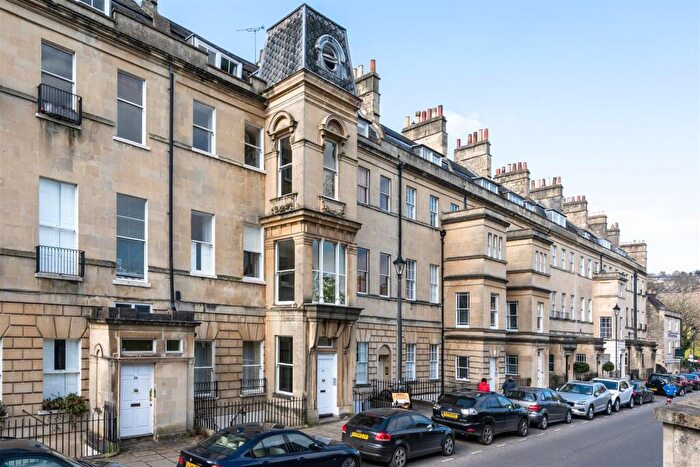 3 Bedroom Apartment For Sale In Marlborough Buildings, Bath, BA1