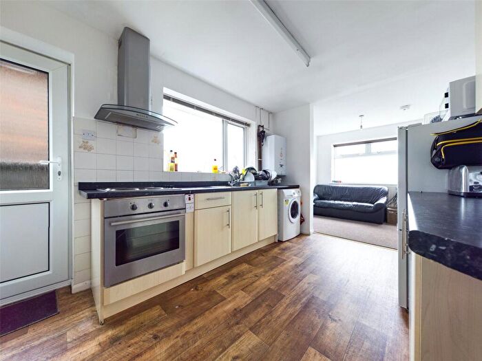 5 Bedroom Semi-Detached House To Rent In Wolverstone Drive, Brighton, BN1