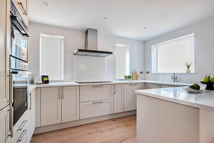 3 Bedroom Bungalow For Sale In Park Lane Lodge, Clyde Road, Frampton Cotterell, Gloucestershire, BS36