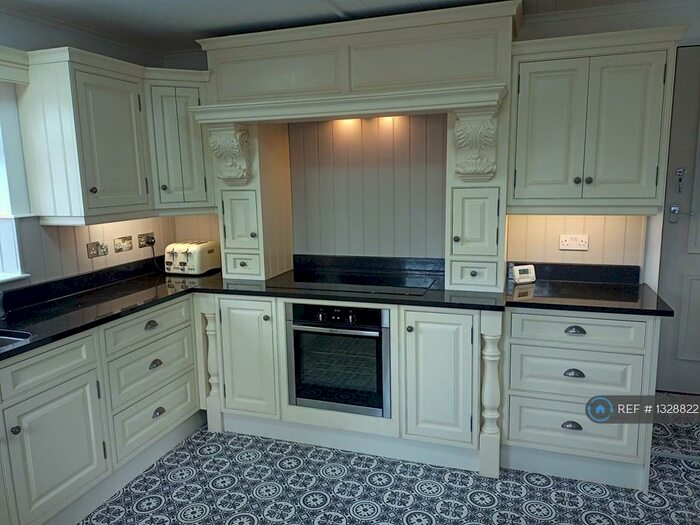 3 Bedroom Semi-Detached House To Rent In Otley Road, Skipton, BD23