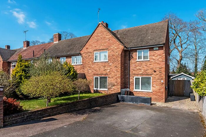 4 Bedroom End Of Terrace House For Sale In The Crescent, Sevenoaks, Kent, TN13