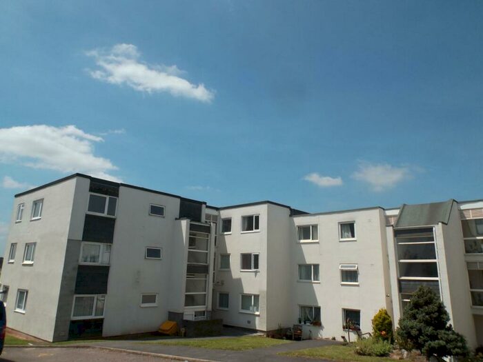 2 Bedroom Flat To Rent In Chichester House Coates Road, Exeter, EX2