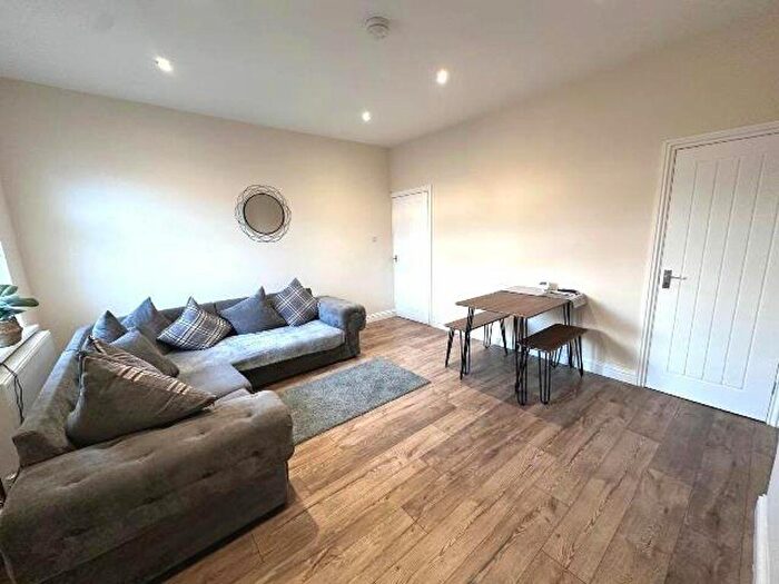 4 Bedroom Semi-Detached House To Rent In Farm Street, Barrow-In-Furness, LA14