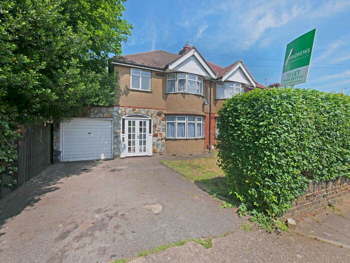 3 Bedroom Semi-Detached House To Rent In Ashdown Road, Hillingdon, UB10