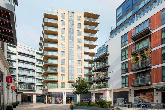 2 Bedroom Flat To Rent In Dickens Yard, Ealing, London, W5