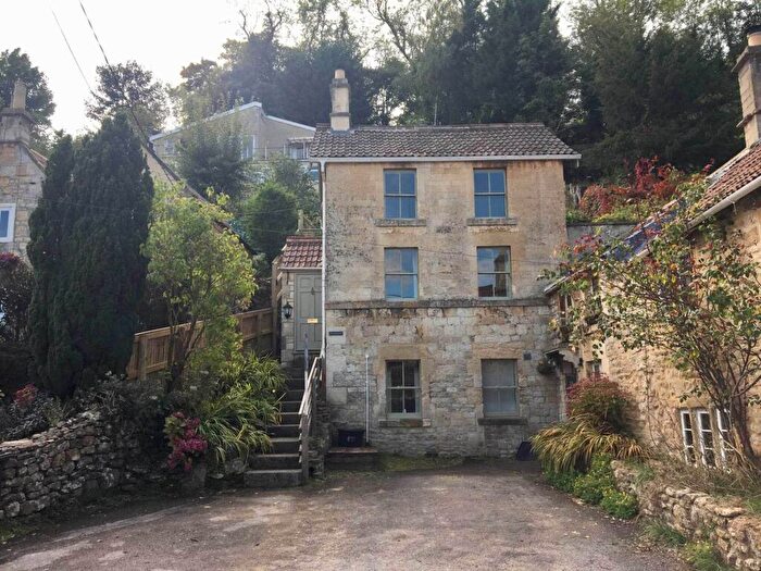 3 Bedroom Semi-Detached House To Rent In Middle Stoke, Bath, BA2