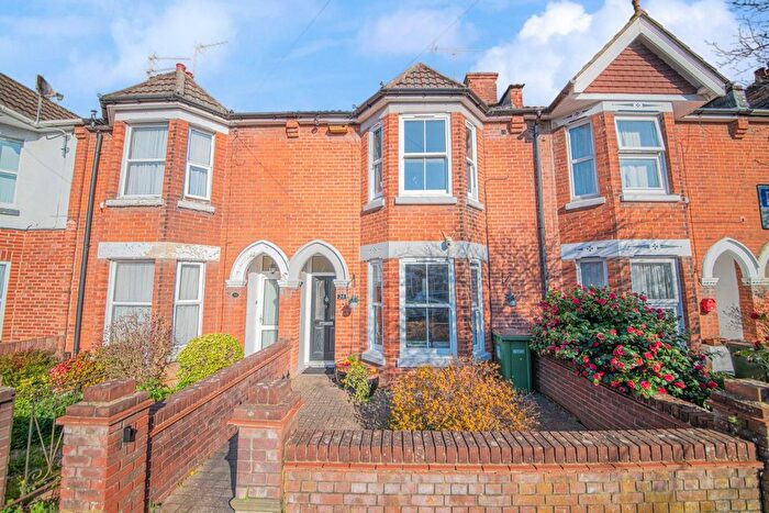 3 Bedroom Terraced House For Sale In Archers Road, Eastleigh, SO50