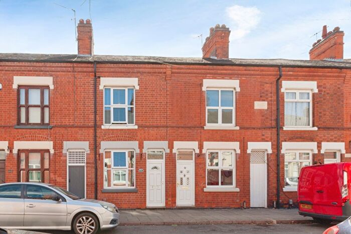 2 Bedroom Terraced House For Sale In Bassett Street, Leicester, LE3