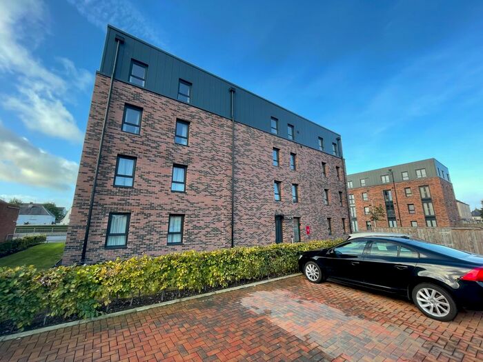 2 Bedroom Flat To Rent In Kestrel Way, Perth, PH1