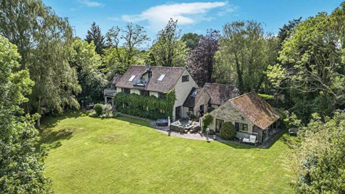 5 Bedroom Detached House For Sale In Cow Pool, Berrick Salome, Wallingford, OX10