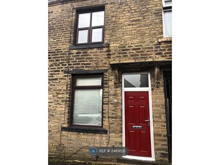 2 Bedroom Terraced House To Rent In Copley Street, Bradford, BD5