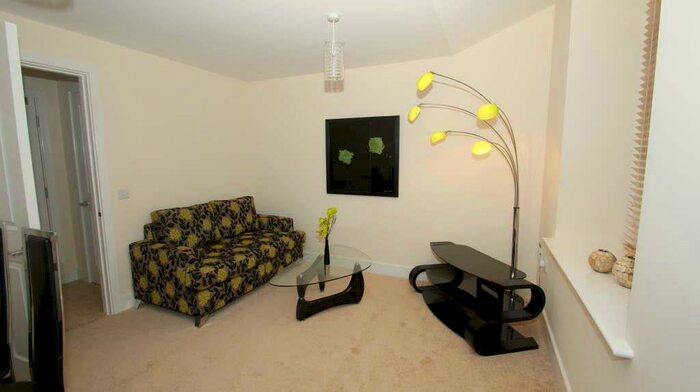 2 Bedroom Duplex To Rent In Winker Green Mills, Stanningley Road, LS12