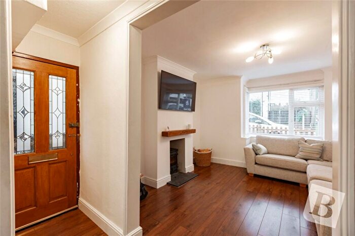 3 Bedroom End Of Terrace House For Sale In Cloverly Road, Ongar, Essex, CM5