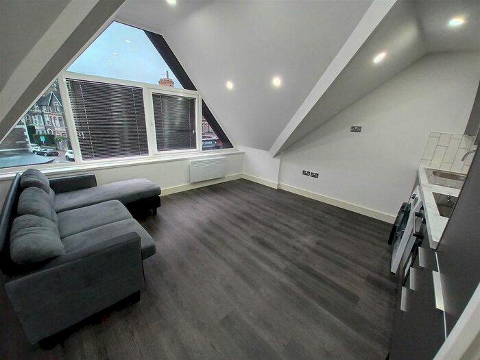 1 Bedroom Flat To Rent In Albany Road, Roath, Cardiff, CF24