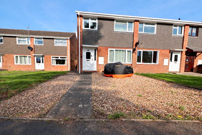 3 Bedroom End Of Terrace House For Sale In The Maples, Nailsea Bristol, BS48